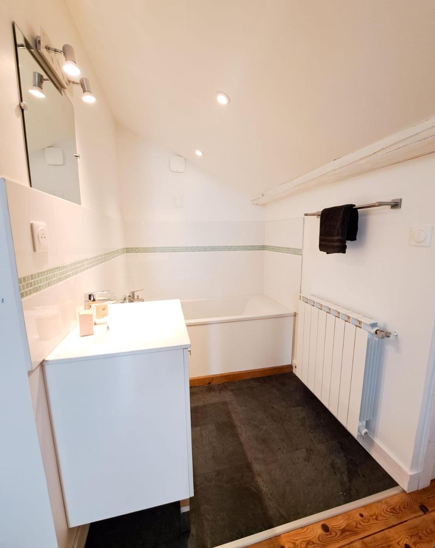Le Platin - Proche De La Gare, Du Centre Et De La Appartement